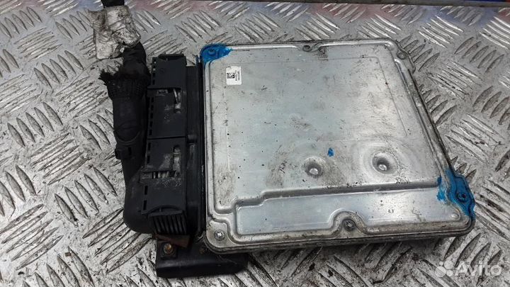 Блок управления двигателем Audi Q7