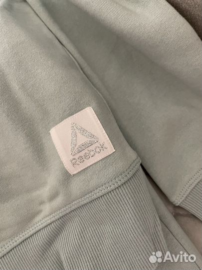 Спортивный костюм reebok женский оригинальный