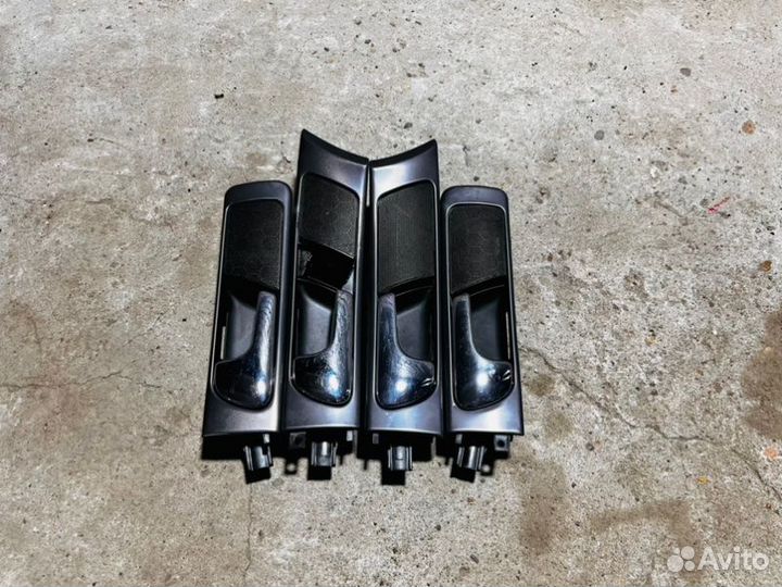 Ручка двери внутренняя передняя левая Audi A6