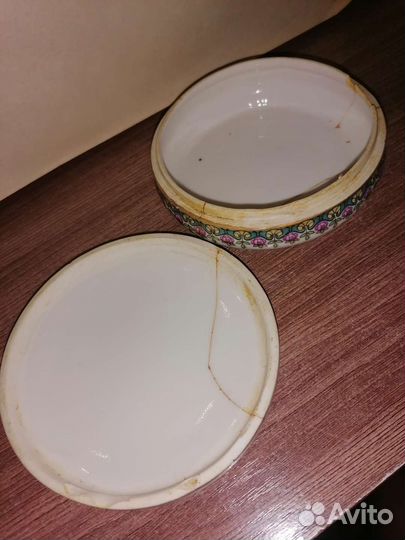 Старинная шкатулка