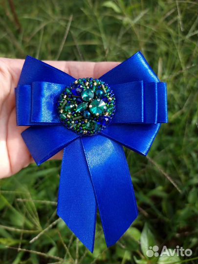 Брошь бант