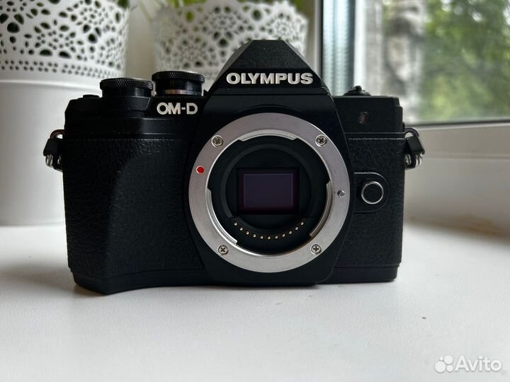 Фотоаппарат Olympus E-M10 Mark 3 (без объектива)