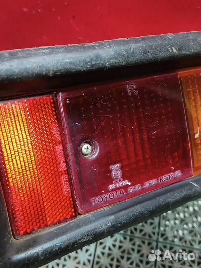 Птф задний правый Toyota Land Cruiser Prado 90