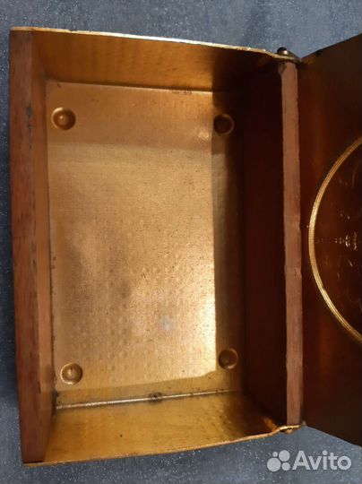 Шкатулка-сигаретница Москва МГУ