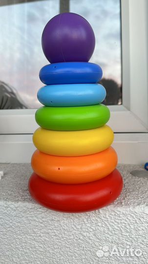 Пирамидка детская игрушка