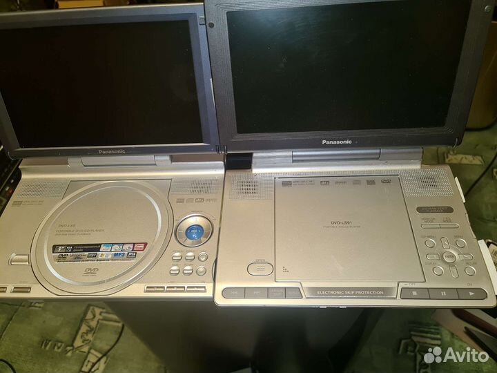 Портативный DVD-CD видеоплеер Panasonic DVD-LX8