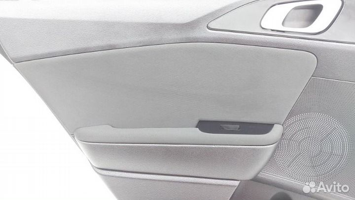 Обшивка двери задняя левая Kia Ceed CD G4FG 2022