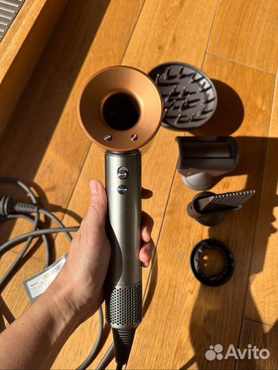 Фен dyson supersonic