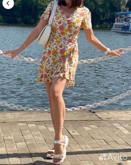 Вещи пакетом 44-46(платье, джинсы)