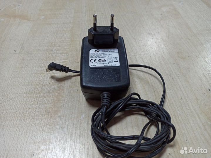 Блок питания внешний 15V 1.34A ENG 8A-201WT15