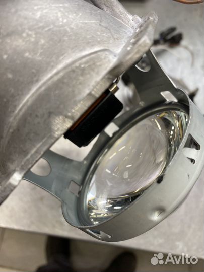 Би ксеноновые линзы