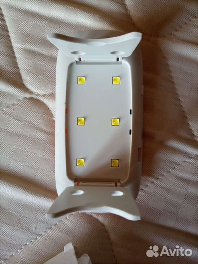 Лампа для сушки ногтей