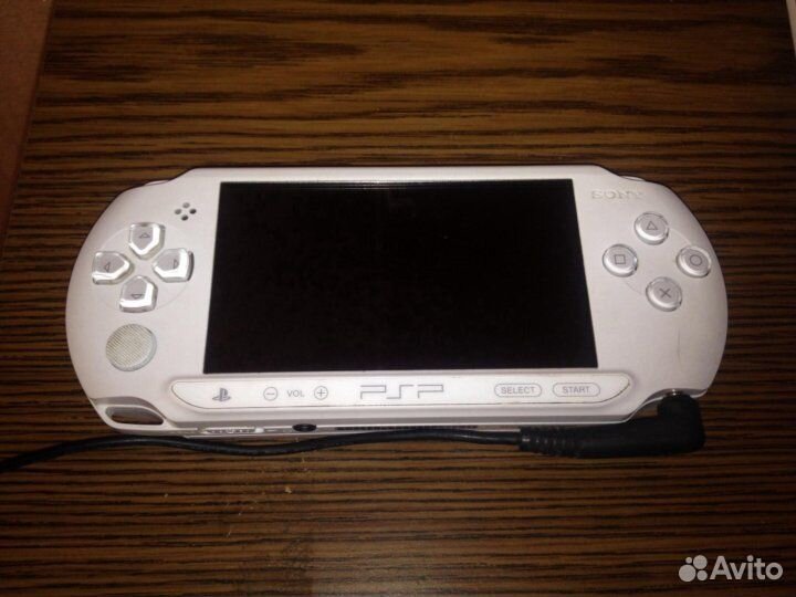 Sony PlayStation Portable E1008