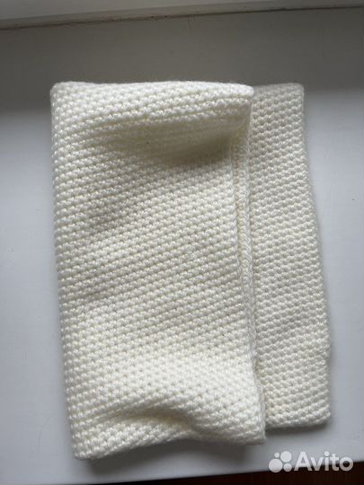 Новый женский вязанный белый снуд