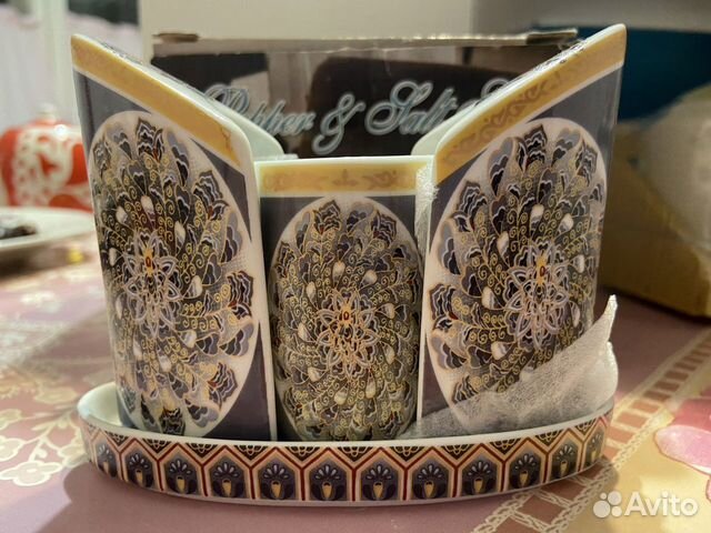 Солонка и перечница