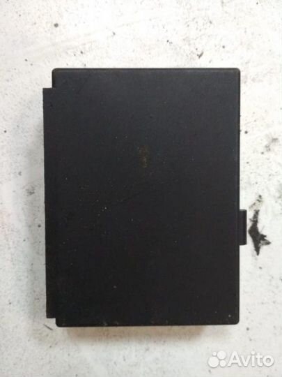 Блок упpавлeния центрaльным зaмком Меrсedеs E 211