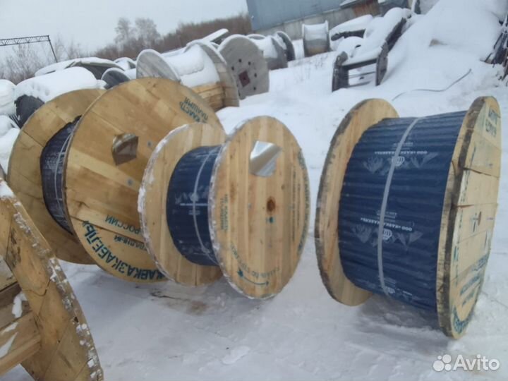 Продам кабель вбшвнг (А) LS 5х95 (N,PE) -1кВ