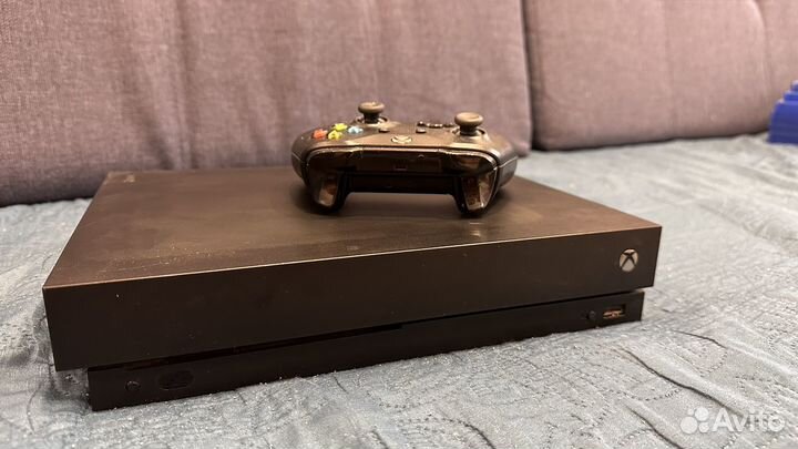 Xbox one x с играми