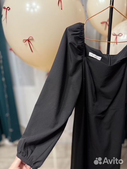 Платье женское