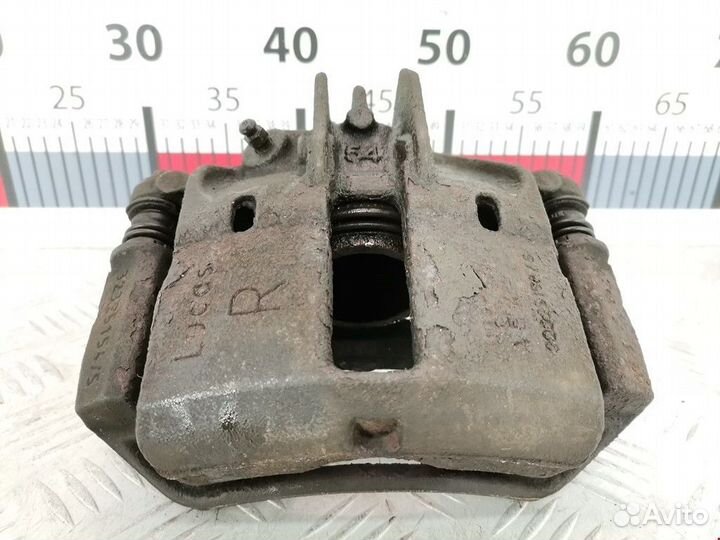 Суппорт передний правый Mitsubishi Space Star