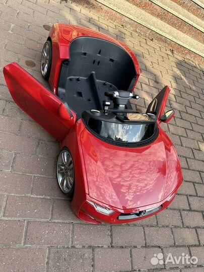 Детская машина с пультом бу henes broon F830