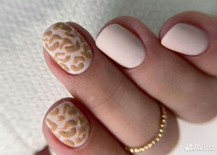 Маникюр на дому