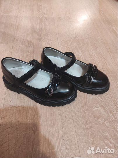 Туфли на девочку