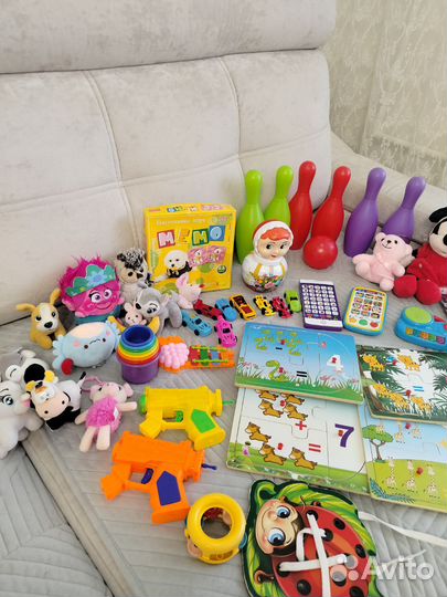 Развивающие игрушки пакетом
