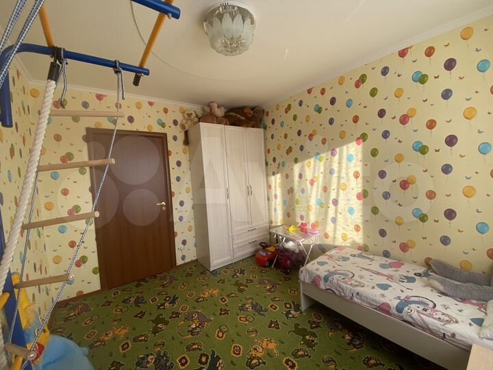 3-к. квартира, 72 м², 8/10 эт.