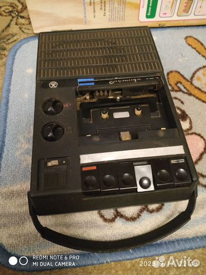 Магнитофон Легенда 404