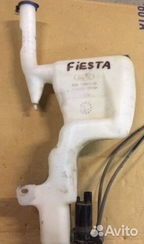 Ford Fiesta 6 бачок омывателя 2008-2016