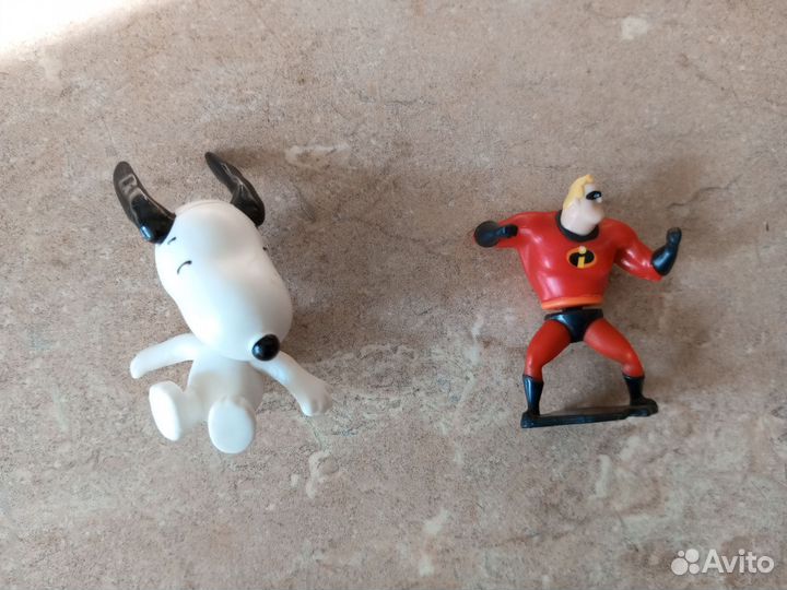 Брелки игрушки Киндер - сюрприз