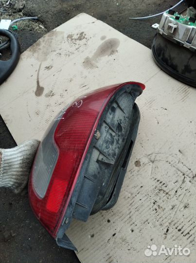 Фонарь задний правый Hyundai accent 1