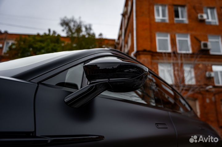 Aston Martin DBX 4.0 AT, 2023, 9 300 км