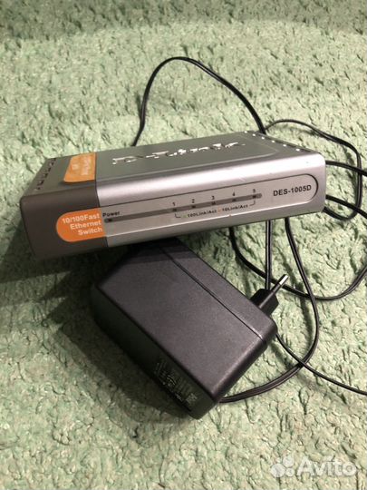 Коммутатор D-Link DES-1005D