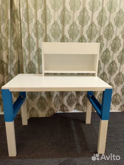 Растущий письменный стол икея