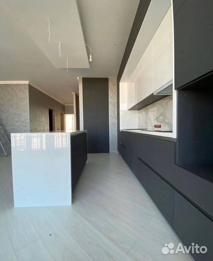 Кухня с барной стойкой на заказ