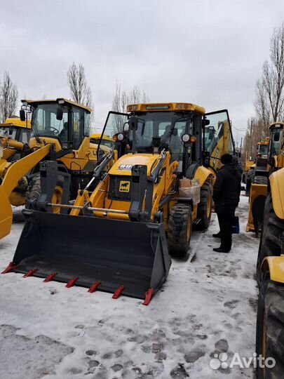 Экскаватор-погрузчик в аренду