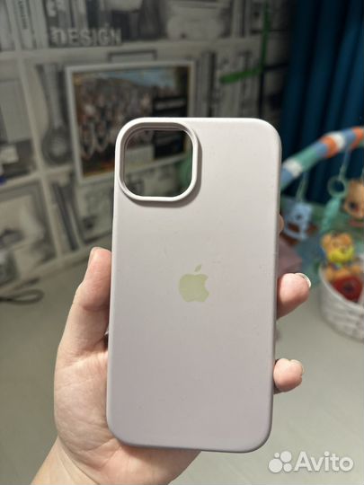 Чехол на iPhone 13