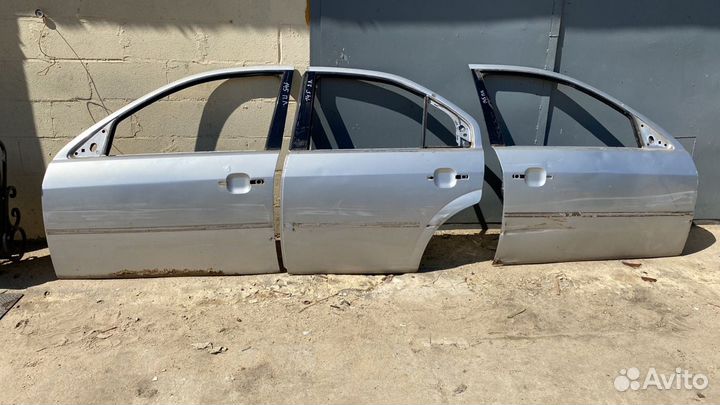 Дверь Ford Mondeo 3