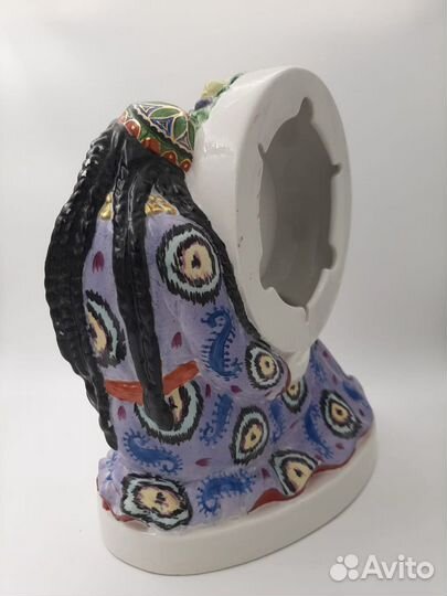 Фарфоровая статуэтка лфз Узбечка Подчасник 30е