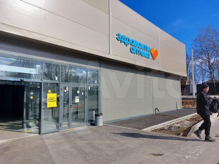 Свободного назначения 12 м2 и 70 м2