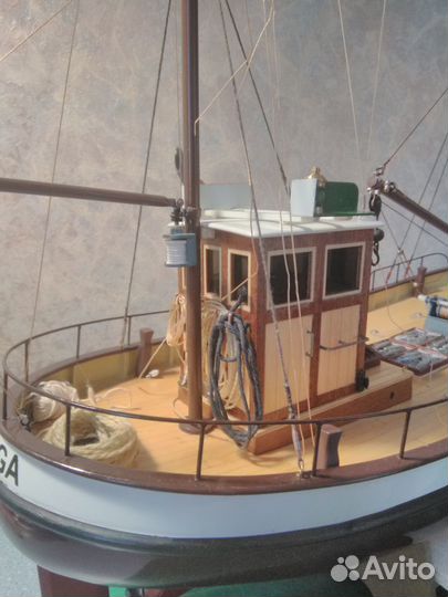 Модель копия рыболовного судна