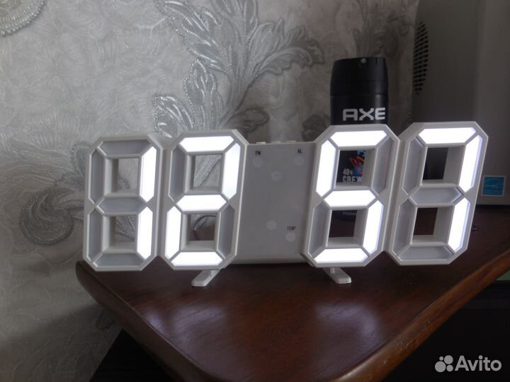 Светодиодные часы будильник
