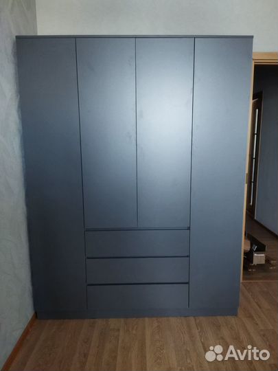 Шкаф распашной 4 двери В наличии