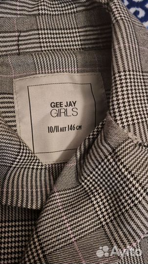 Костюм для девочки 140