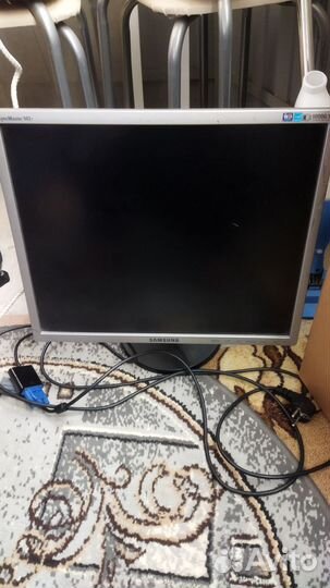 Syncmaster 943t