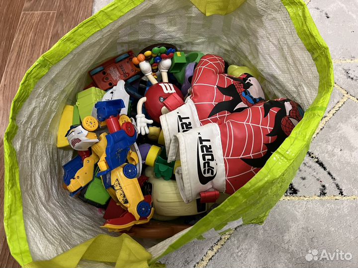 Игрушки для мальчика пакетом бу