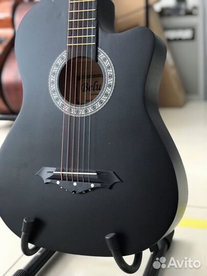 Акустическая гитара эстрадная новая 38