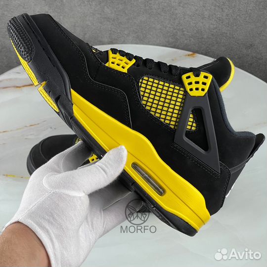 Кроссовки мужские nike air jordan 4 thunder